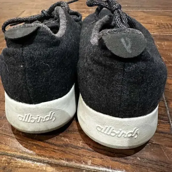 Allbirds Men's Wool Runners Charcoal Gray Sneakers - Picture 5 of 5